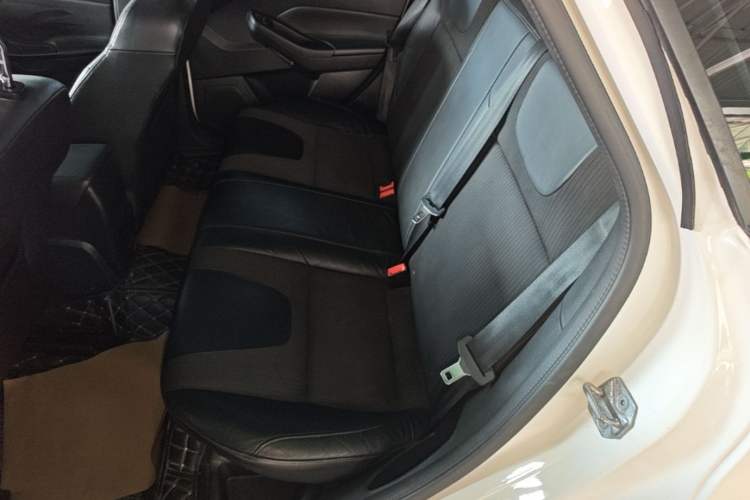 Used Ford Focus 2012 Hatchback 1.6L Automatic Fashion Edition Left Rear Seat