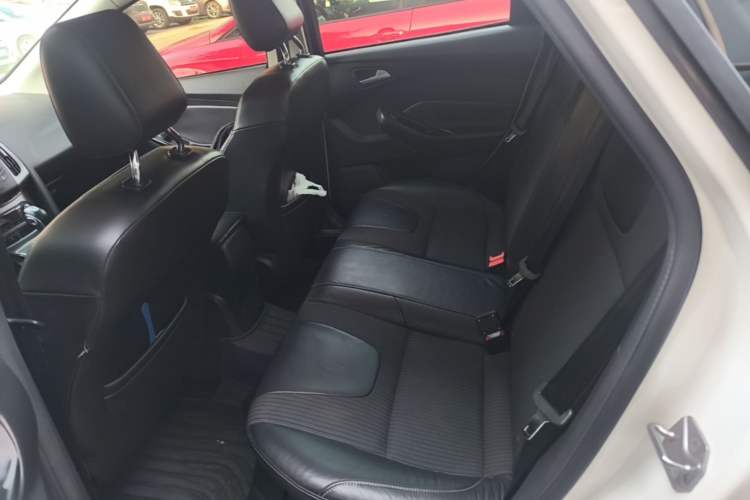 Used Ford Focus 2012 Sedan 1.6L Automatic Fashion Edition Left Rear Seat