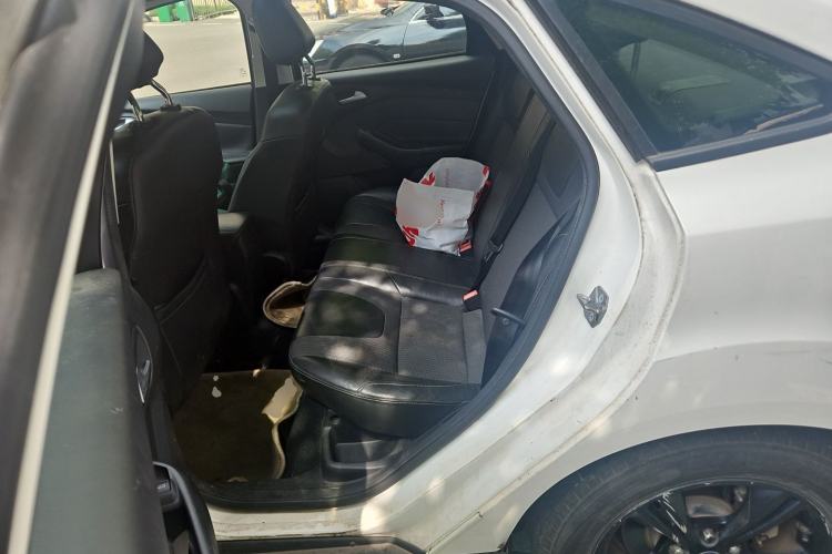 Used Ford Focus 2012 Sedan 1.6L Automatic Fashion Edition Left Rear Seat
