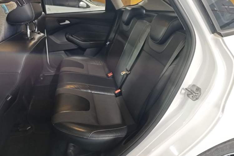 Used Ford Focus 2012 Hatchback 1.6L Automatic Fashion Edition Left Rear Seat