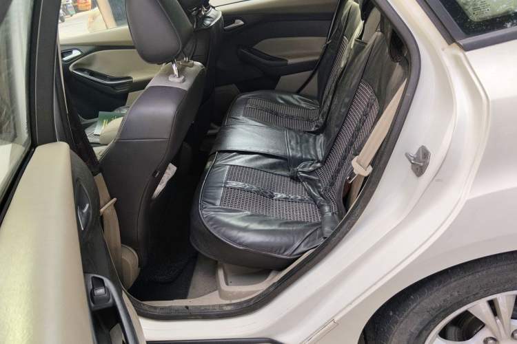 Used Ford Focus 2012 Sedan 1.6L Automatic Fashion Edition Left Rear Seat