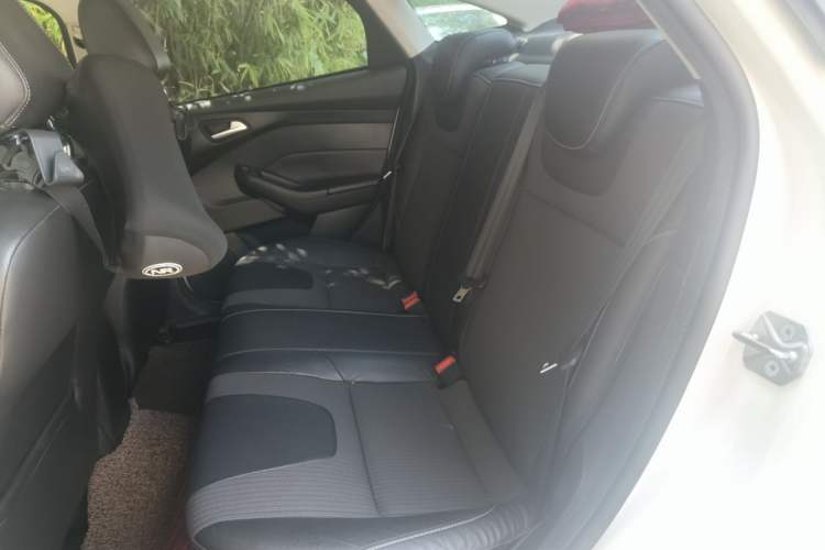 Used Ford Focus 2012 Sedan 1.6L Automatic Fashion Edition Left Rear Seat