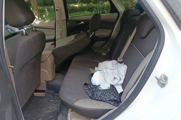 Used Ford Focus 2012 Sedan 1.6L Manual Comfort Model Left Rear Seat