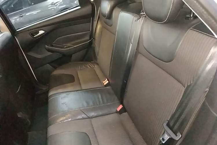 Used Ford Focus 2012 Hatchback 1.6L Automatic Fashion Edition Left Rear Seat