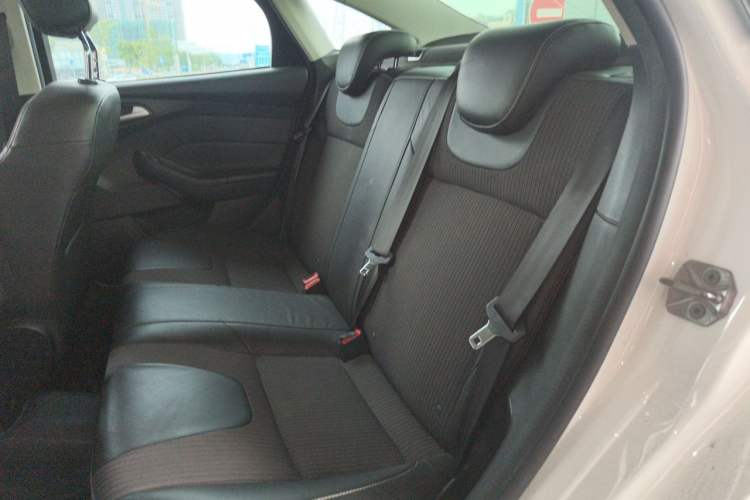 Used Ford Focus 2012 Sedan 1.6L Automatic Fashion Edition Left Rear Seat