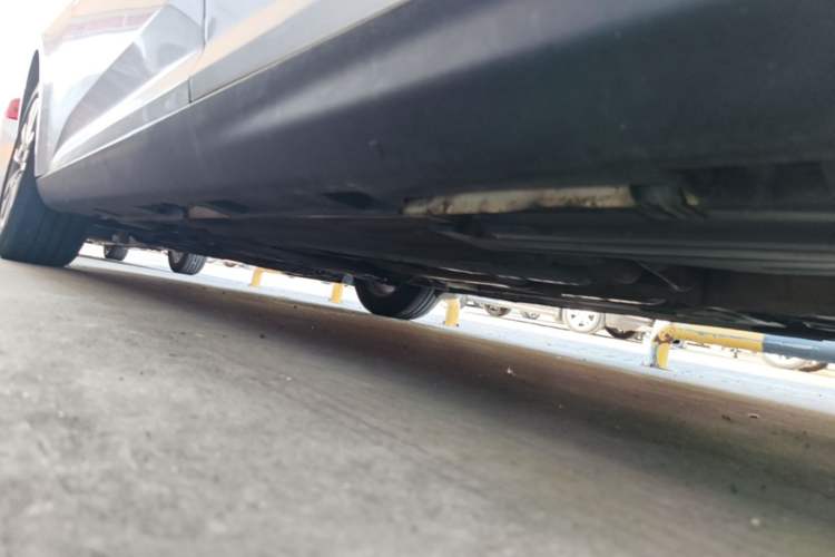 Used Ford Focus 2012 Sedan 1.6L Manual Comfort Model Left Side Sill