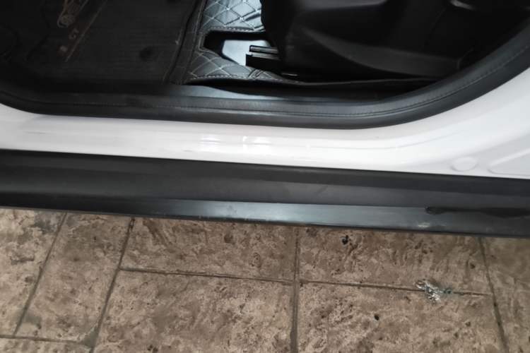 Used Ford Focus 2012 Hatchback 1.6L Automatic Comfort Model Left Side Sill