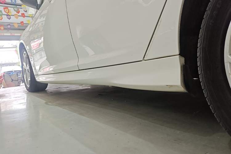Used Ford Focus 2012 Hatchback 2.0L Automatic Luxury Sport Model Left Side Sill
