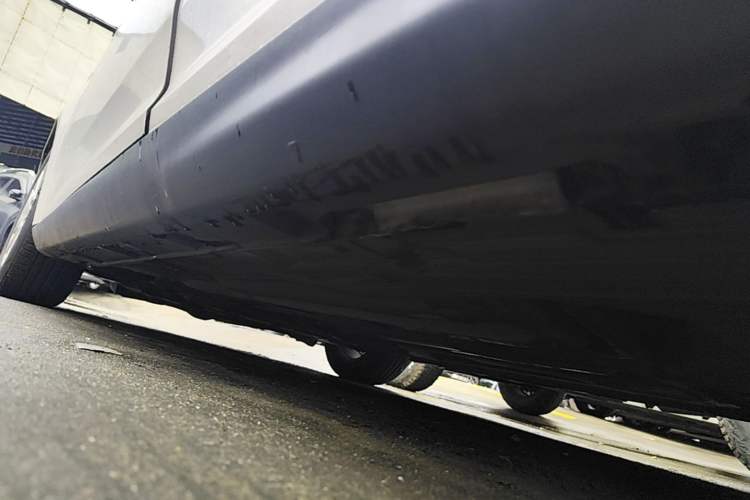 Used Ford Focus 2012 Sedan 1.6L Automatic Comfort Model Left Side Sill