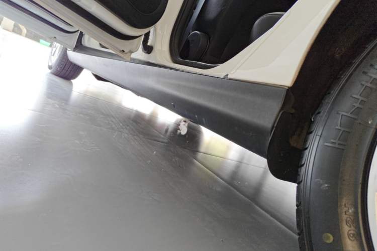 Used Ford Focus 2012 Hatchback 1.6L Automatic Comfort Model Left Side Sill