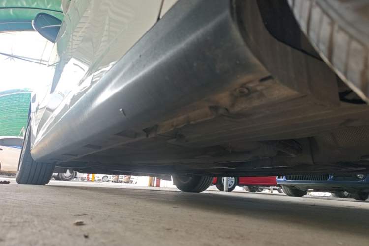 Used Ford Focus 2012 Hatchback 1.6L Automatic Fashion Edition Left Side Sill