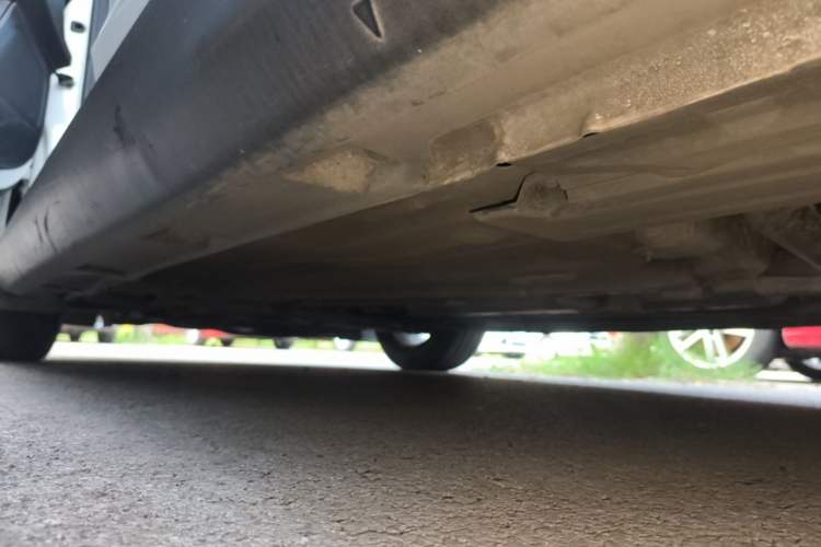 Used Ford Focus 2012 Sedan 1.6L Automatic Fashion Edition Left Side Sill