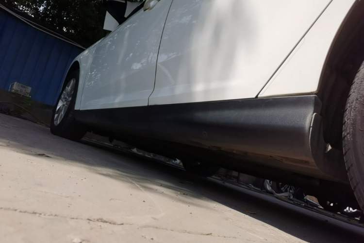 Used Ford Focus 2012 Sedan 1.6L Automatic Comfort Model Left Side Sill