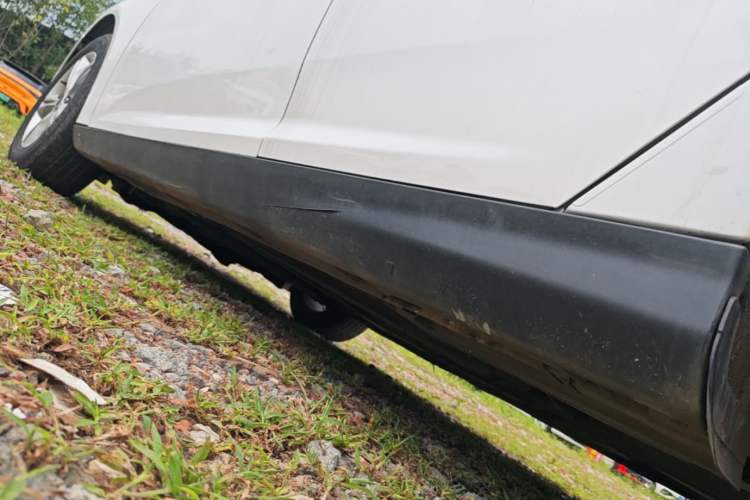 Used Ford Focus 2012 Sedan 1.6L Manual Fashion Edition Left Side Sill