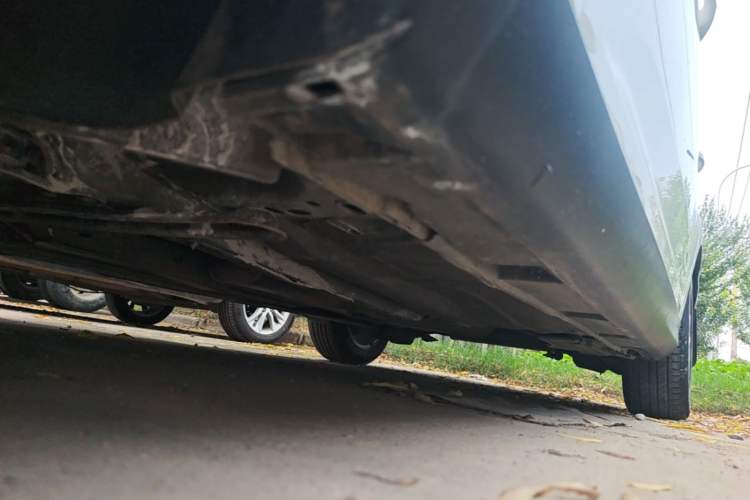 Used Ford Focus 2012 Sedan 1.6L Manual Comfort Model Left Side Sill