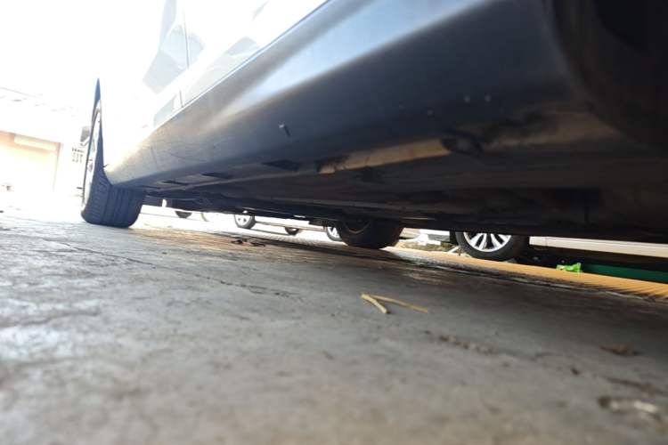 Used Ford Focus 2012 Sedan 1.6L Automatic Fashion Edition Left Side Sill