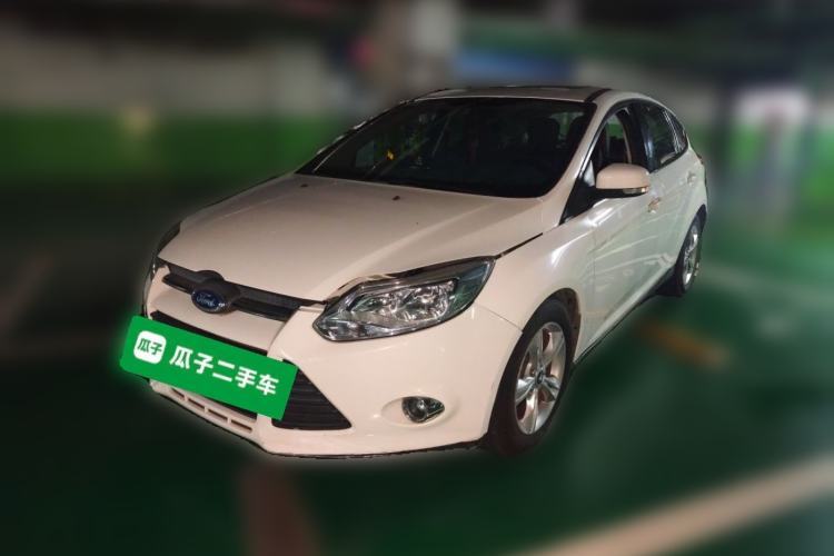 Used Ford Focus 2012 Hatchback 1.6L Automatic Fashion Edition Guazi used car, China used car export, Used car for sale, Used  cars, Cheapest cars for sale
