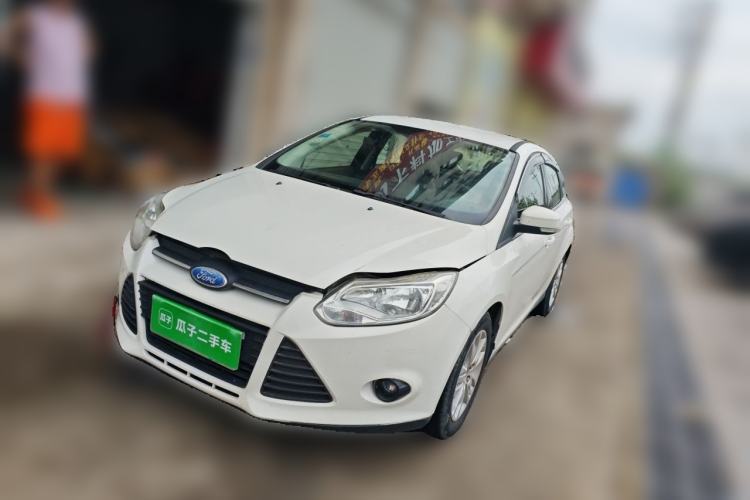 Used Ford Focus 2012 Hatchback 1.6L Automatic Comfort Model Guazi used car, China used car export, Used car for sale, Used cars, Cheapest cars for sale