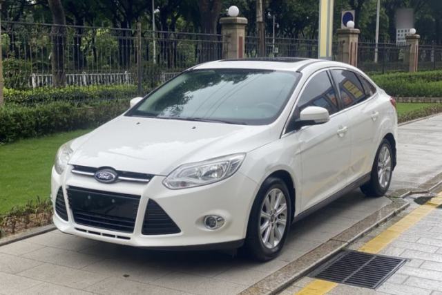 Used Ford Focus 2012 Sedan 1.6L Automatic Prestige Model