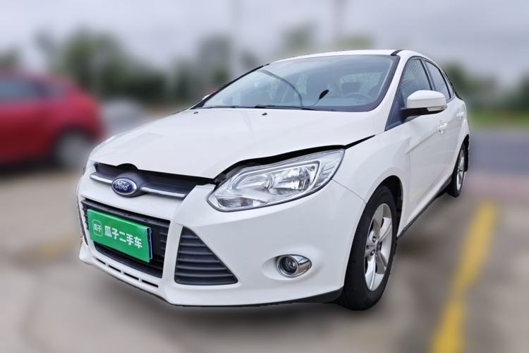 Used Ford Focus 2012 Sedan 1.6L Manual Fashion Edition Guazi used car, China used car export, Used car for sale, Used cars, Cheapest cars for sale