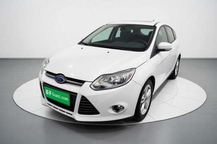 Ford Focus 2012 Hatchback 1.6L Manual Fashion Edition d’occasion Guazi used car, China used car export, Used car for sale, Used  cars, Cheapest cars for sale