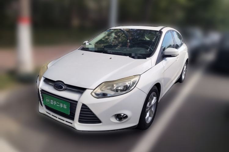 Used Ford Focus 2012 Hatchback 1.6L Manual Fashion Edition Guazi used car, China used car export, Used car for sale, Used  cars, Cheapest cars for sale