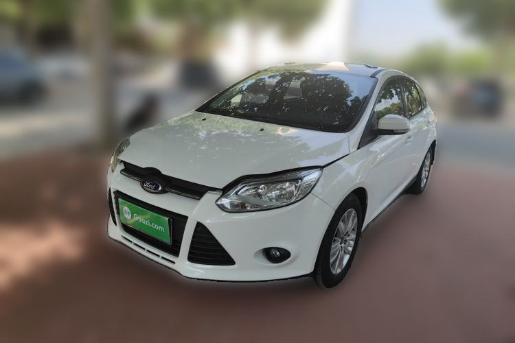 Used Ford Focus 2012 Hatchback 1.6L Automatic Comfort Model Guazi used car, China used car export, Used car for sale, Used cars, Cheapest cars for sale