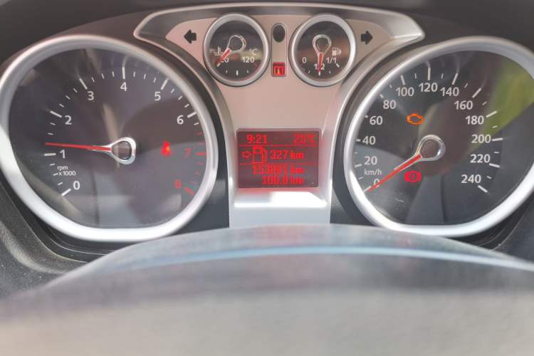 Used Ford Focus 2012 Hatchback Classic 1.8L Manual Base Model Odometer Close Up