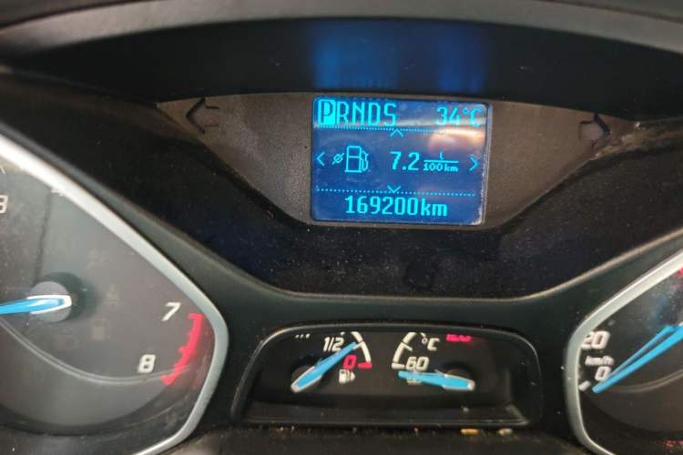 Used Ford Focus 2012 Sedan 1.6L Automatic Fashion Edition Odometer Close Up