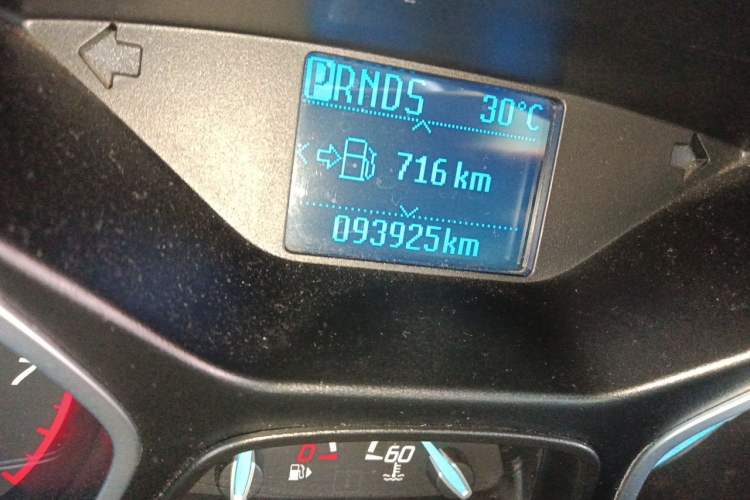 Used Ford Focus 2012 Sedan 1.6L Automatic Fashion Edition Odometer Close Up