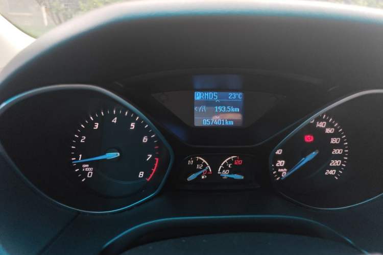 Used Ford Focus 2012 Sedan 1.6L Automatic Fashion Edition Odometer Close Up