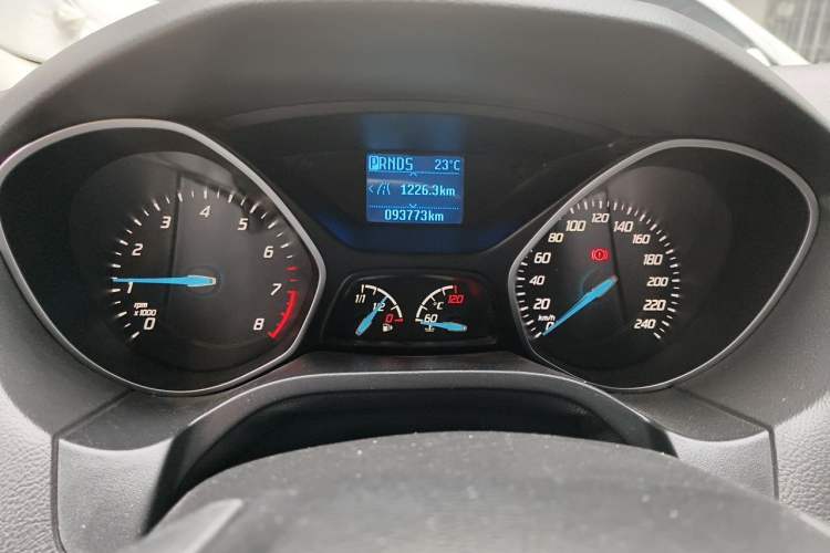 Used Ford Focus 2012 Hatchback 1.6L Automatic Fashion Edition Odometer Close Up