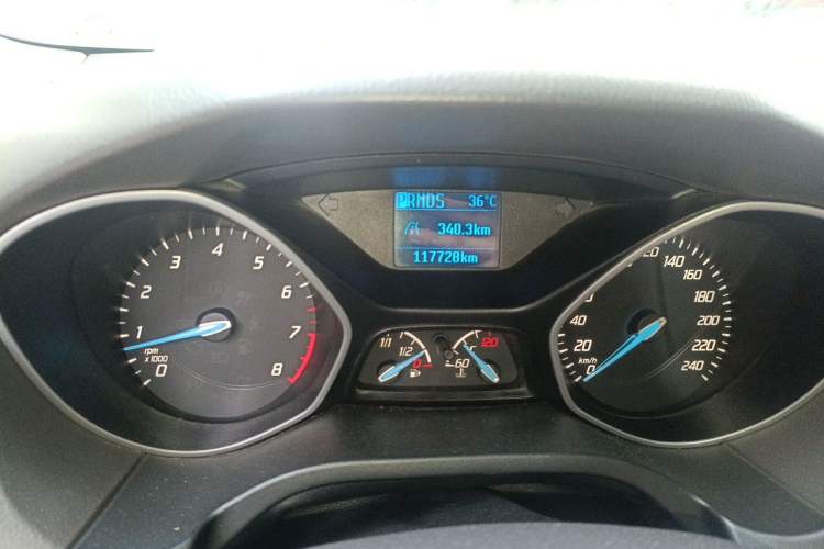 Used Ford Focus 2012 Sedan 1.6L Automatic Comfort Model Odometer Close Up
