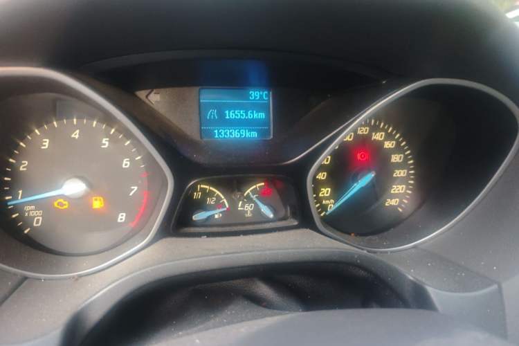 Used Ford Focus 2012 Sedan 1.6L Manual Comfort Model Odometer Close Up