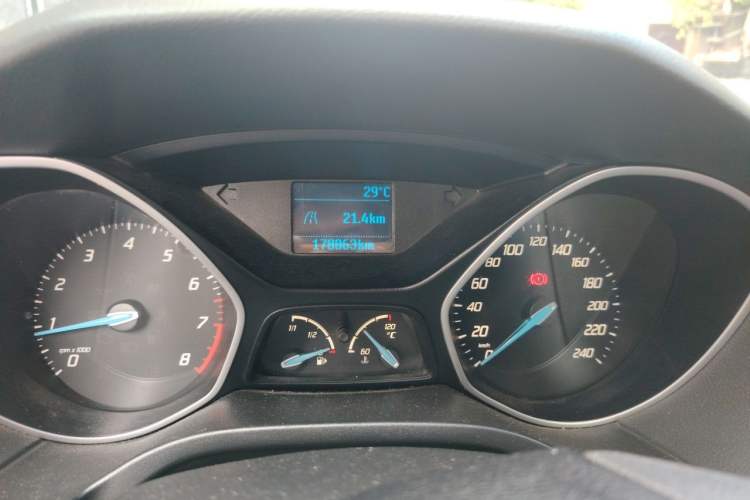 Used Ford Focus 2012 Hatchback 1.6L Manual Comfort Model Odometer Close Up
