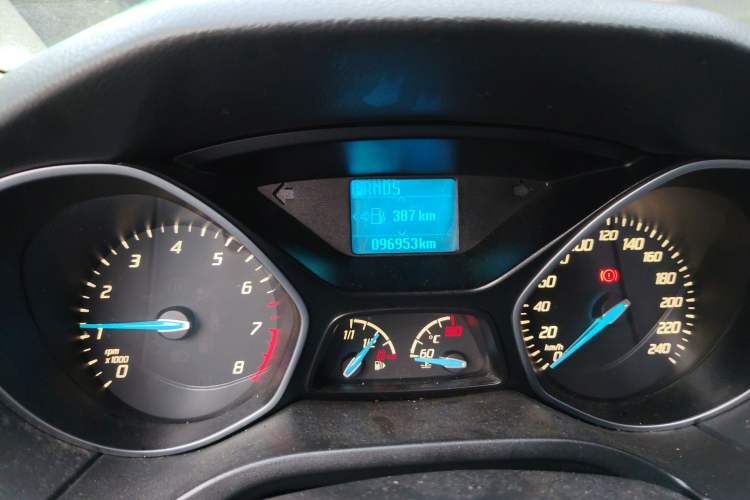 Used Ford Focus 2012 Sedan 1.6L Automatic Fashion Edition Odometer Close Up