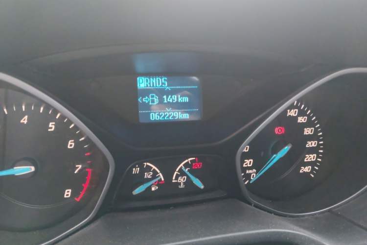 Used Ford Focus 2012 Hatchback 1.6L Automatic Fashion Edition Odometer Close Up