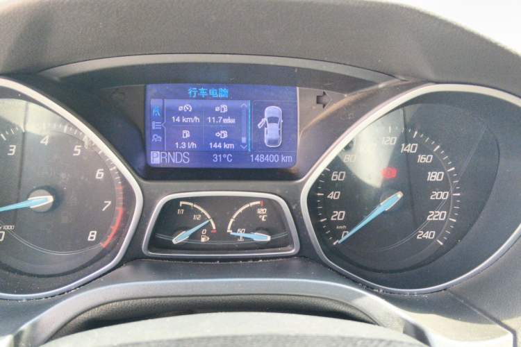 Used Ford Focus 2012 Hatchback 2.0L Automatic Luxury Sport Model Odometer Close Up