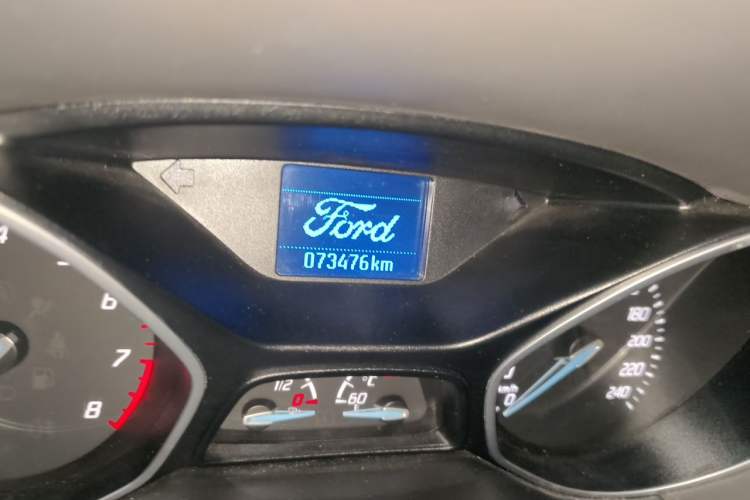 Used Ford Focus 2012 Sedan 1.6L Automatic Fashion Edition Odometer Close Up