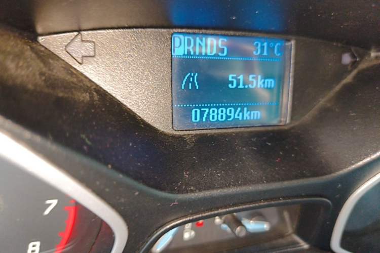 Used Ford Focus 2012 Sedan 1.6L Automatic Fashion Edition Odometer Close Up