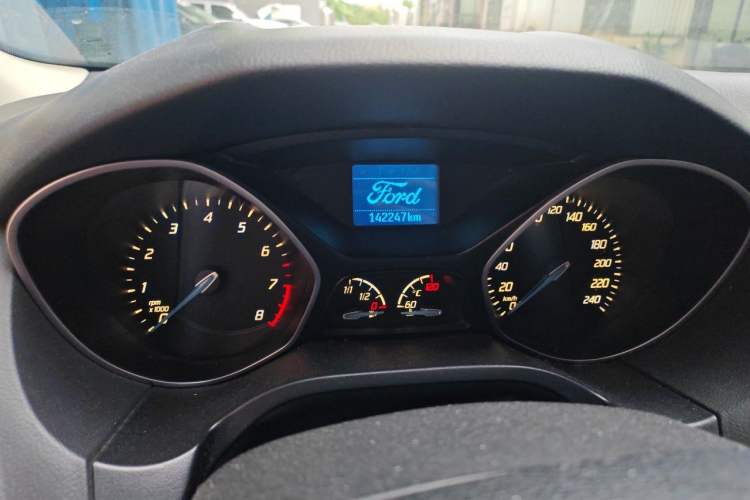 Used Ford Focus 2012 Sedan 1.6L Automatic Comfort Model Odometer Close Up