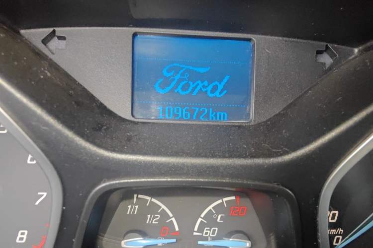Used Ford Focus 2012 Hatchback 1.6L Automatic Fashion Edition Odometer Close Up