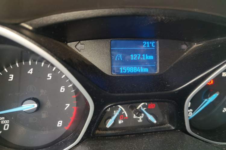 Used Ford Focus 2012 Sedan 1.6L Manual Comfort Model Odometer Close Up