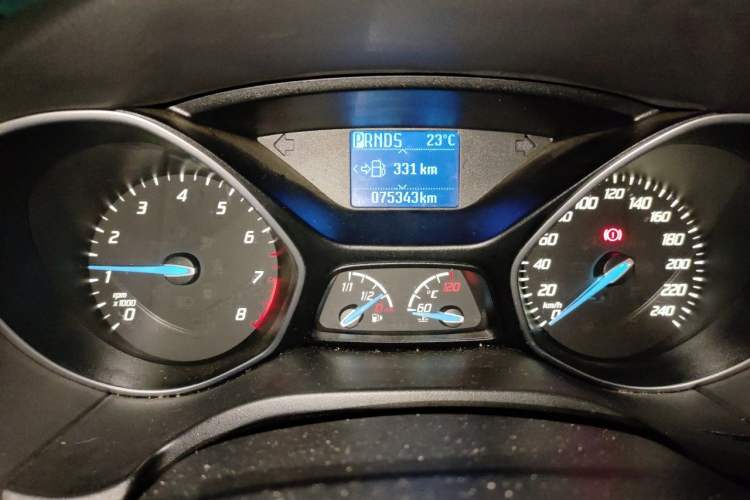 Used Ford Focus 2012 Sedan 1.6L Automatic Fashion Edition Odometer Close Up