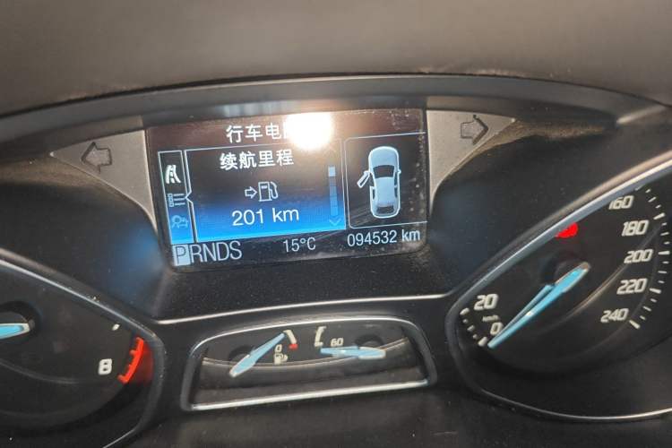 Used Ford Focus 2012 Hatchback 1.6L Automatic Fashion Edition Odometer Close Up