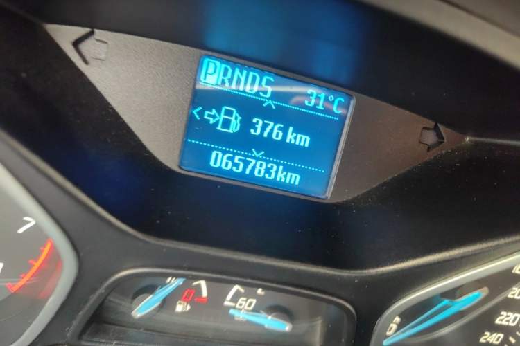 Used Ford Focus 2012 Sedan 1.6L Automatic Fashion Edition Odometer Close Up