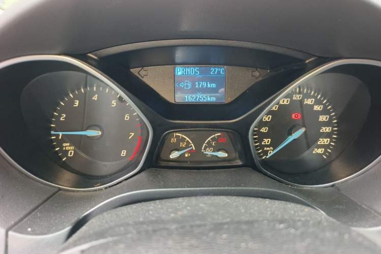 Used Ford Focus 2012 Hatchback 1.6L Automatic Fashion Edition Odometer Close Up