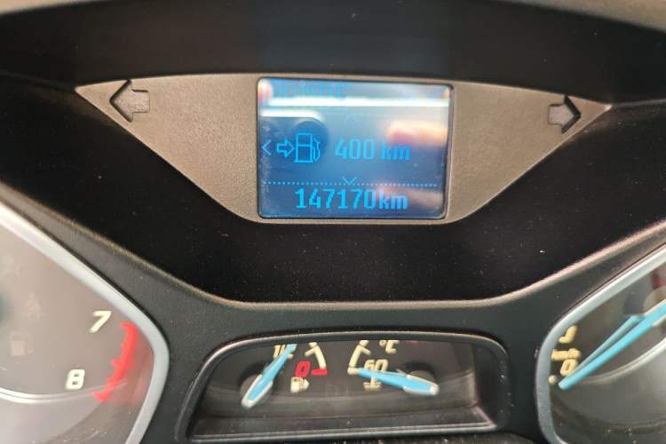 Used Ford Focus 2012 Sedan 1.6L Automatic Fashion Edition Odometer Close Up