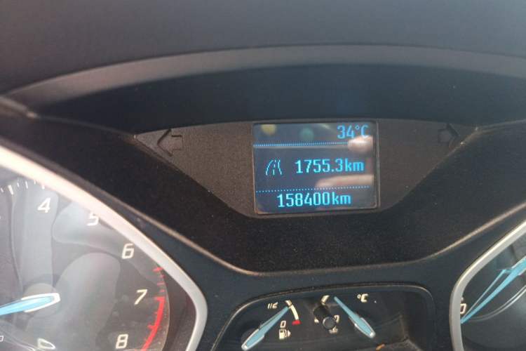 Used Ford Focus 2012 Hatchback 1.6L Manual Comfort Model Odometer Close Up