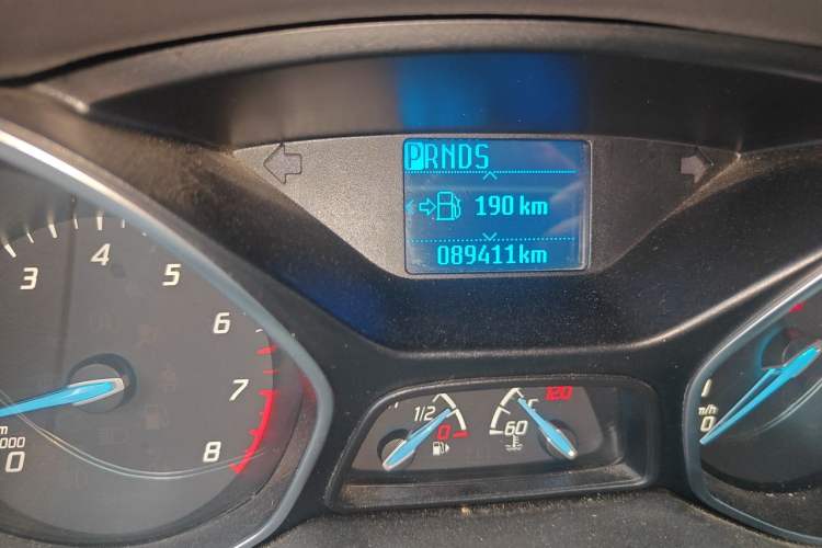Used Ford Focus 2012 Sedan 1.6L Automatic Fashion Edition Odometer Close Up